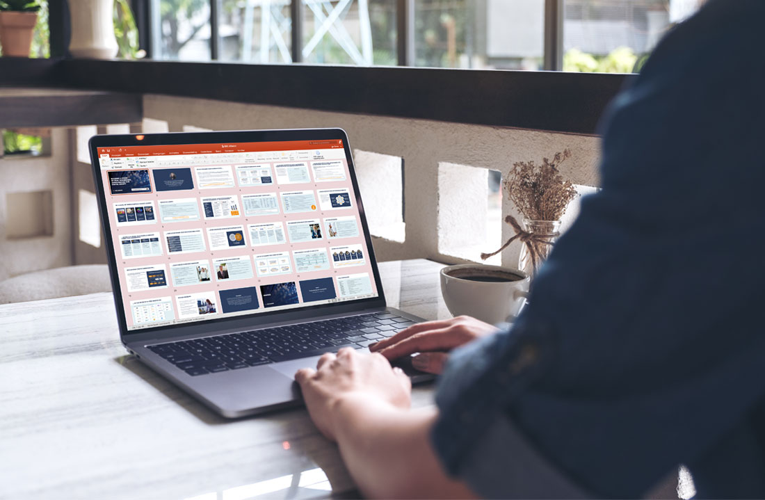 hero afbeelding voor de homepage van Deck District. Screenshots van presentatieslides.